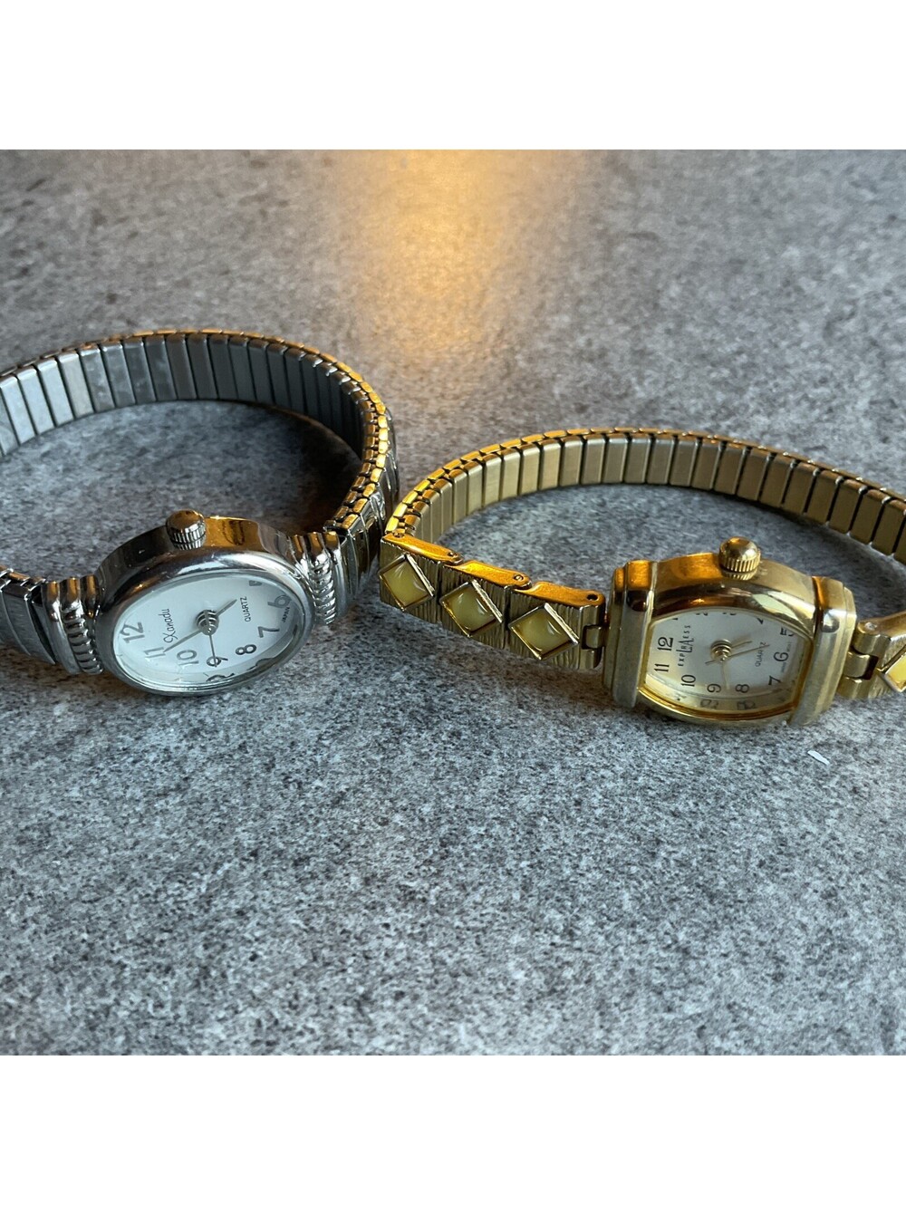 Beautiful Pair Of Vintage Womens Watches Both Watches Run Great A19